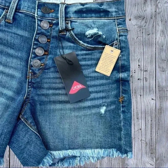 NEW MUDD High Rise MIDI - 4” Seam - Flex Stretch Fray Hem 5 button shorts - SZ 3 - Picture 5 of 13